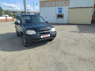 2013 Chevrolet Niva I Рестайлинг, чёрный, 265000 рублей, вид 1