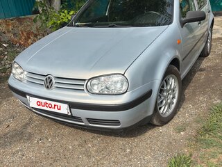 1999 Volkswagen Golf IV, серебристый, 400000 рублей, вид 1