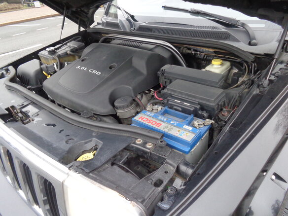 2008 Jeep Commander, чёрный - вид 4