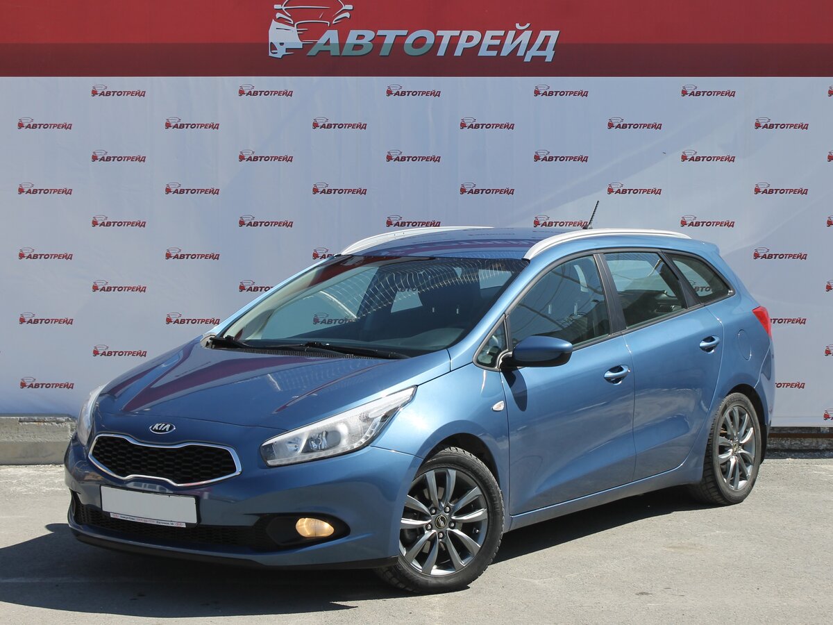 Kia Ceed синий 2013