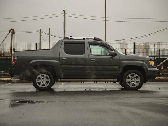 Купить б/у Honda Ridgeline I 3.5 AT (247 л.с.) 4WD бензин автомат в ...