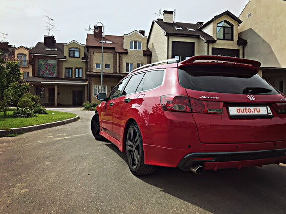 2008 Honda Accord VIII, красный - вид 18