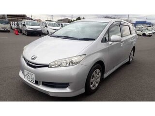 2017 Toyota Wish II Рестайлинг, серебристый, 1314000 рублей, вид 1