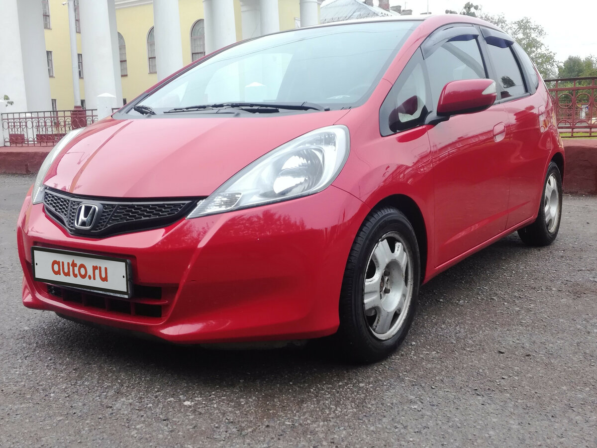 Honda Jazz 2012 красная
