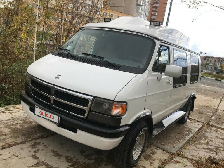 Dodge Ram van 1994