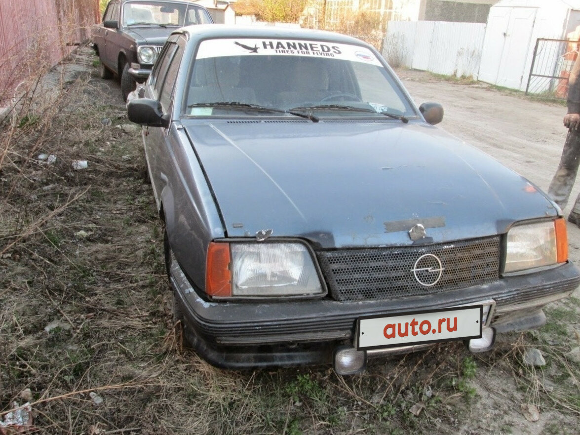 Opel Ascona 1985