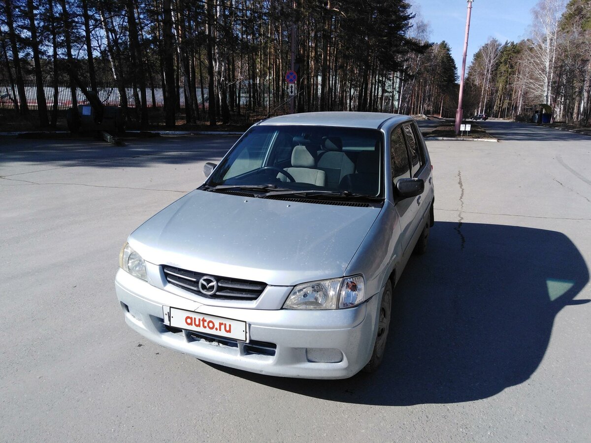 Купить б/у Mazda Demio I (DW) 1.3 AT (83 л.с.) бензин автомат в ...