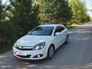2010 Opel Astra GTC H Рестайлинг, белый, 420000 рублей, вид 1