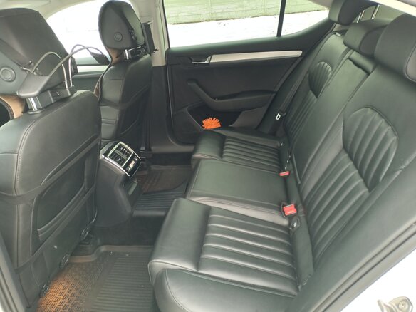 Купить б/у Skoda Superb III 1.8 AMT (180 л.с.) бензин робот в ...