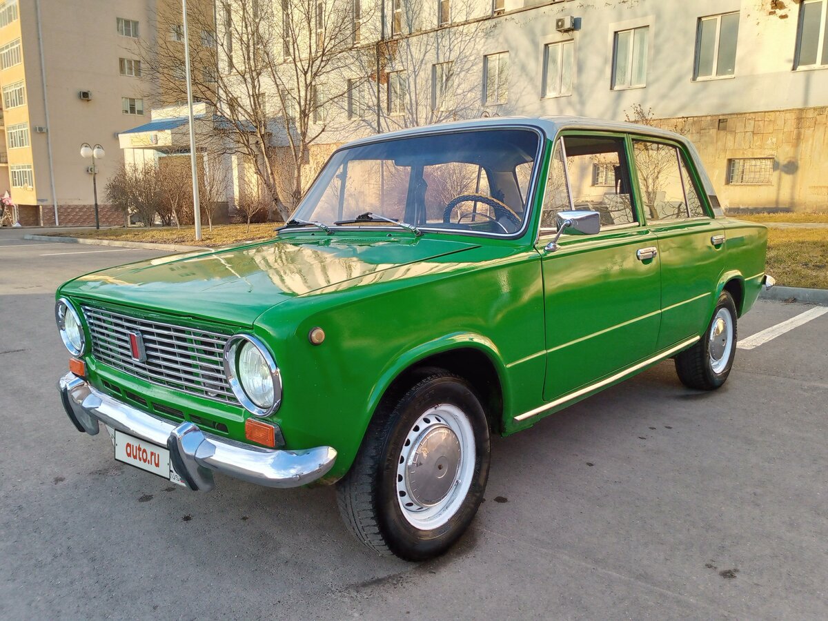 Купить б/у Lada (ВАЗ) 2101 1970-1988 21011 1.3 MT (69 л.с.) бензин ...