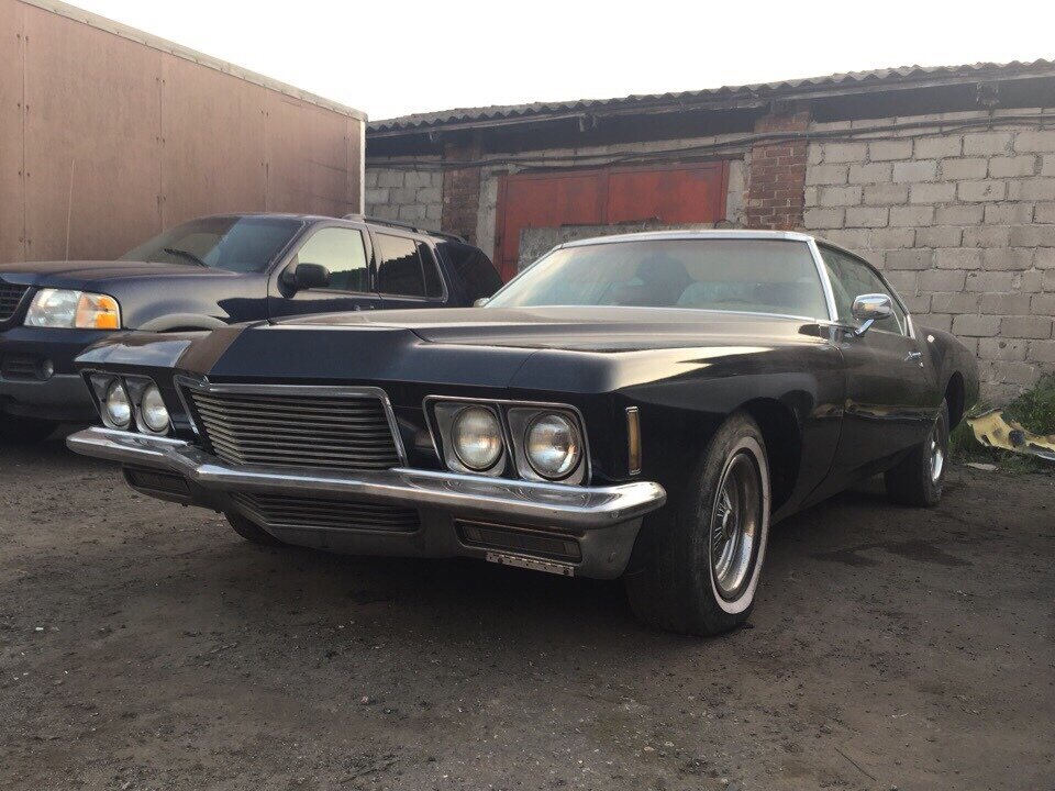 Buick Riviera 1971