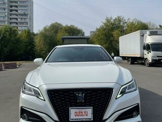 2019 Toyota Crown XV (S220), белый, 3630000 рублей, вид 1