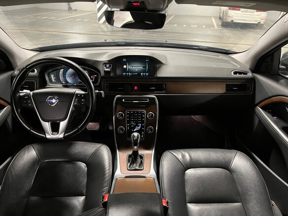 Купить б/у Volvo XC70 II Рестайлинг 2.4d AT (181 л.с.) 4WD дизель ...