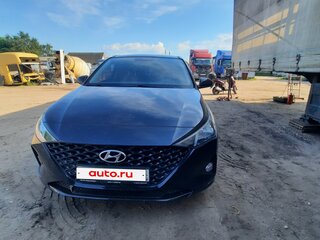2022 Hyundai Solaris II Рестайлинг, чёрный, 1550000 рублей, вид 1