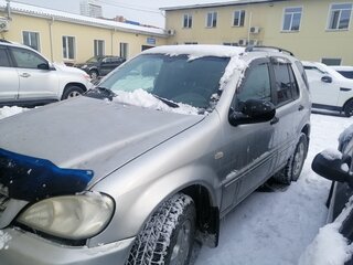 2000 Mercedes-Benz M-Класс 270 I (W163), серый, 700000 рублей, вид 1