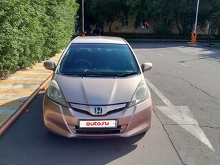 2012 Honda Fit Hybrid II, бежевый, 860000 рублей, вид 1