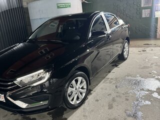 2024 Lada (ВАЗ) Vesta I Рестайлинг (NG), чёрный, 1555000 рублей, вид 1