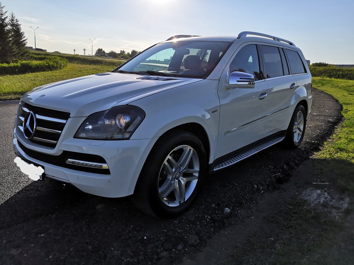 Mercedes Benz внедорожник белый gl 350