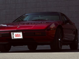 1985 Pontiac Fiero, красный, 1950000 рублей, вид 1