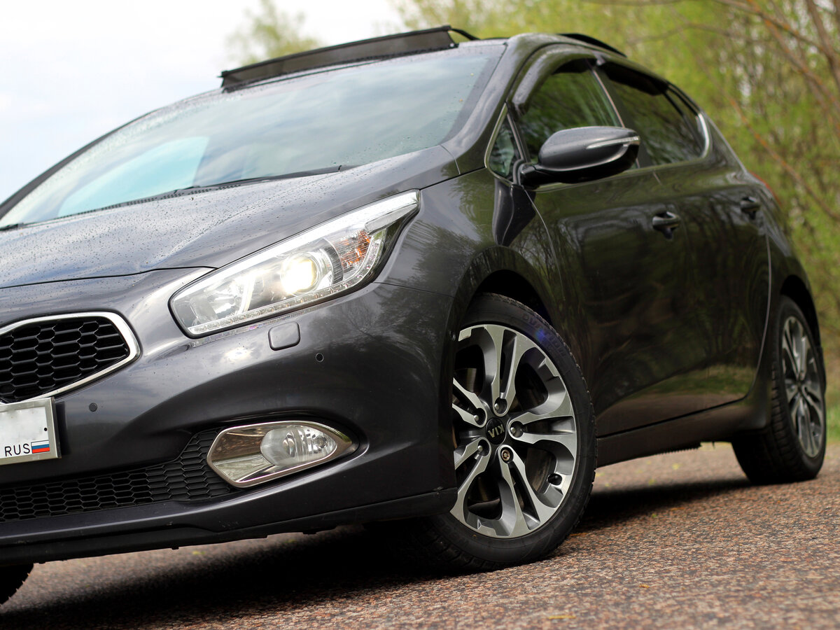 Kia Ceed II 2013