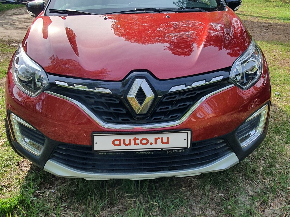 Купить б/у Renault Kaptur I Рестайлинг 1.6 CVT (114 л.с.) бензин ...