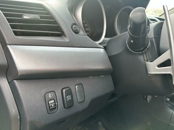 2007 Mitsubishi Lancer X, бежевый, 700000 рублей - вид 15