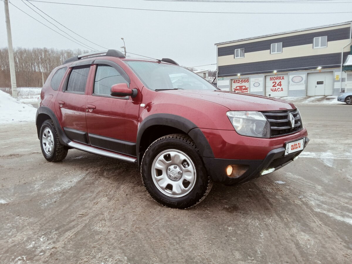 Купить б/у Renault Duster I 2.0 MT (135 л.с.) 4WD бензин механика в ...