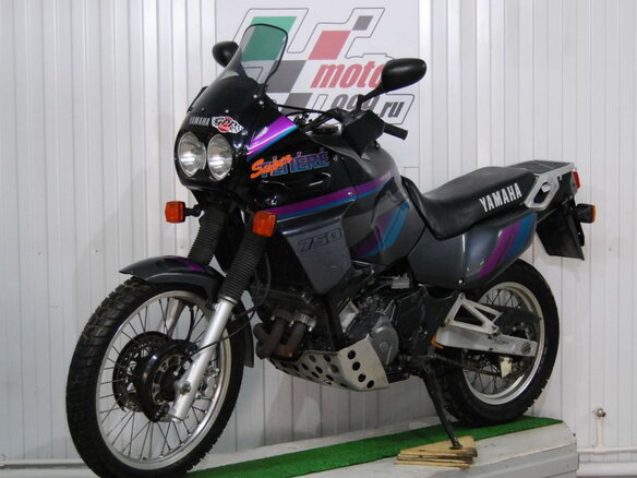 1994 Yamaha XTZ750 Super Tenere, чёрный - вид 3