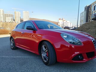 2012 Alfa Romeo Giulietta III, красный, 1100000 рублей, вид 1