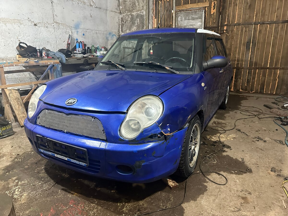 Купить б/у Lifan Smily I (320) 1.3 MT (89 л.с.) бензин механика в ...