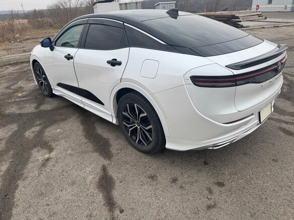 2023 Toyota Crown Sedan XVI (S230), белый, 5010000 рублей - вид 3