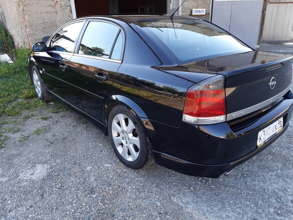 2007 Opel Vectra C Рестайлинг, чёрный - вид 2