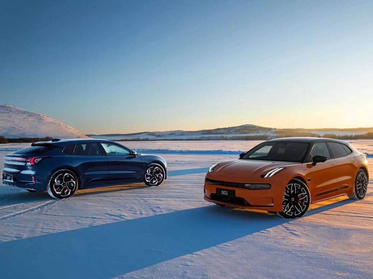 Купить б/у Zeekr 001 2021-н.в. 100 kWh Electro AT (400 кВт) 4WD электро ...