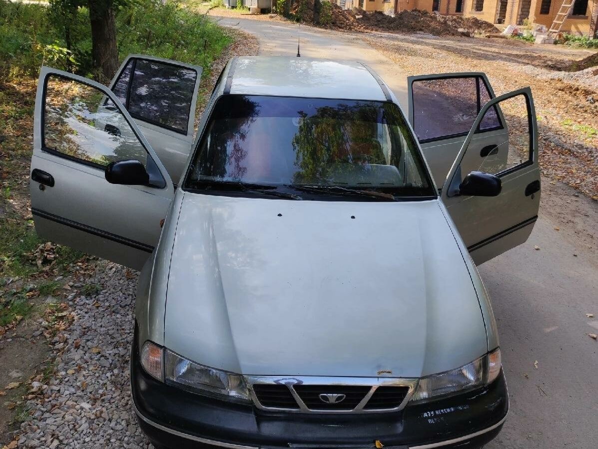 Купить б/у Daewoo Nexia I 1.5 MT (85 л.с.) бензин механика в Туле ...
