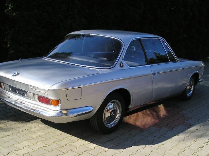BMW 2000 Coupe e120