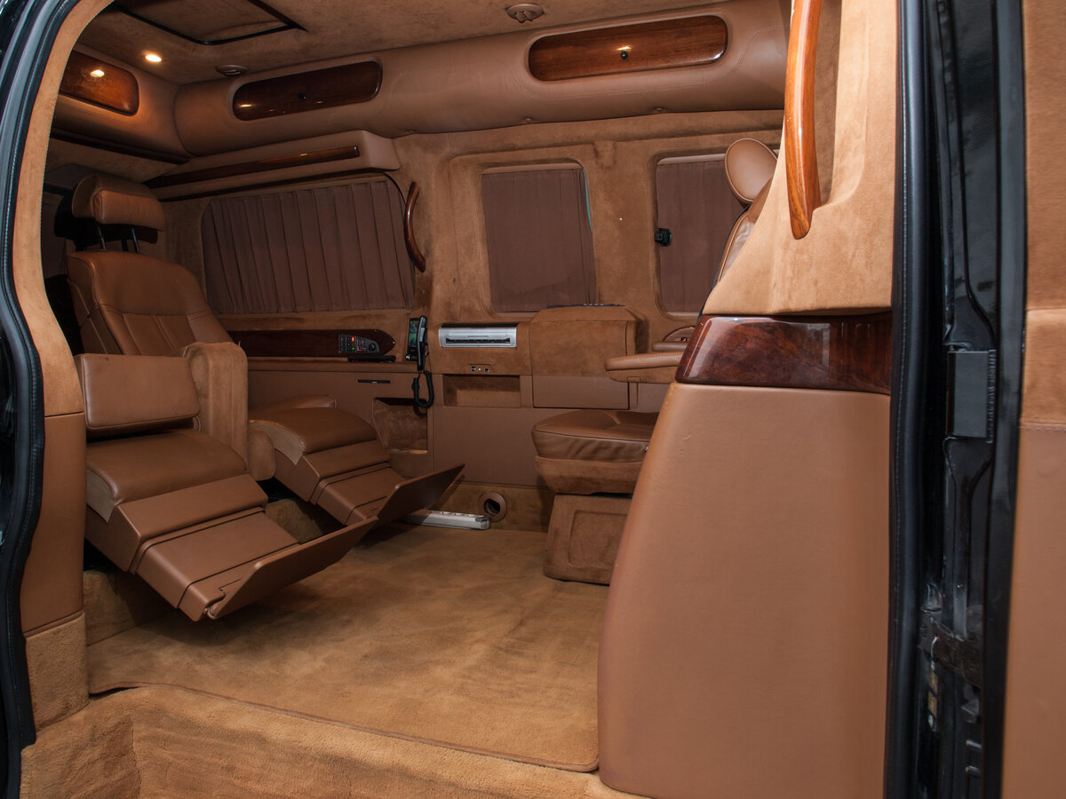 Chevrolet Express 2020 салон