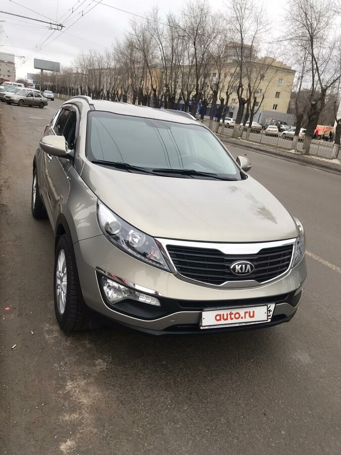 Киа спортейдж серебристый