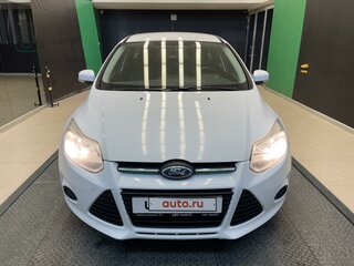 2013 Ford Focus III, белый, 740000 рублей, вид 2