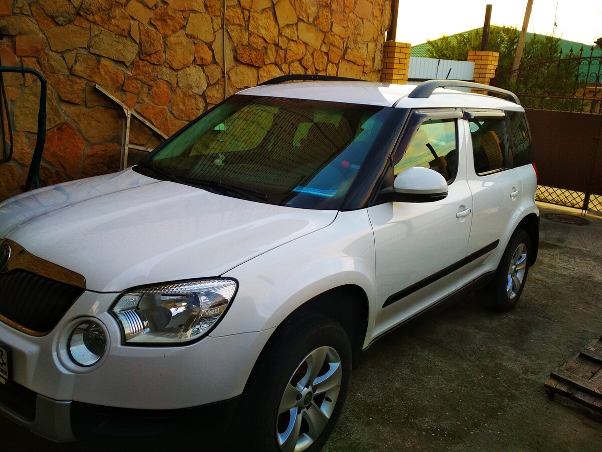 Skoda Yeti 2013 1 8 комплектация