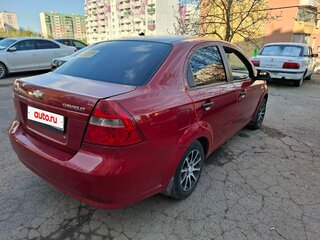2008 Chevrolet Aveo I, красный, 500000 рублей, вид 4