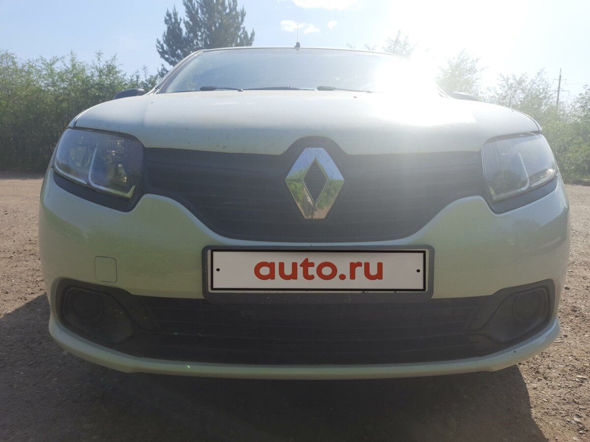 Купить б/у Renault Logan II 1.6 MT (82 л.с.) бензин механика в ...