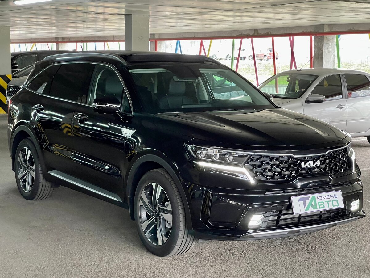 Купить б/у Kia Sorento IV 2.5 AT (179 л.с.) 4WD бензин автомат в Тюмени ...