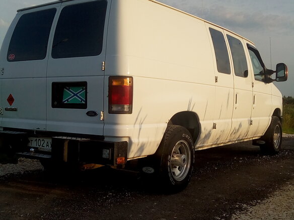 2008 Ford Econoline IV, белый - вид 3