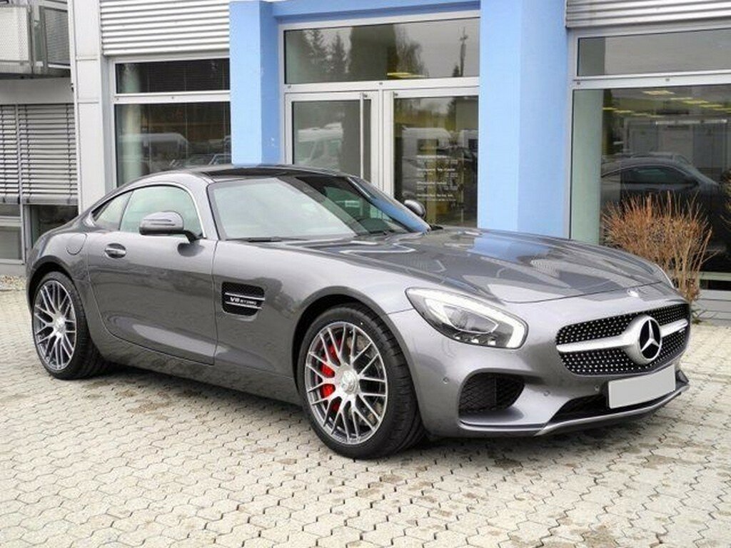 Mercedes AMG gt серый