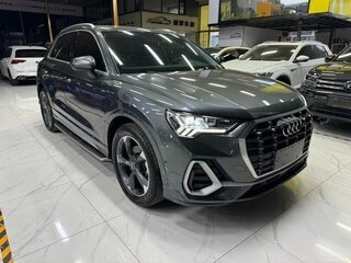 2022 Audi Q3 35 TFSI II (F3), серый, 2550000 рублей, вид 1