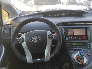 2009 Toyota Prius III (XW30), серый, 1500000 рублей, вид 1