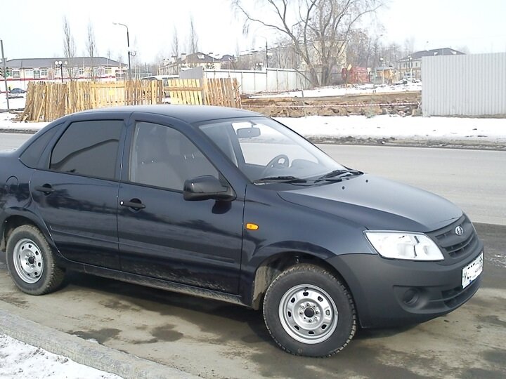 Синяя Гранта 2012