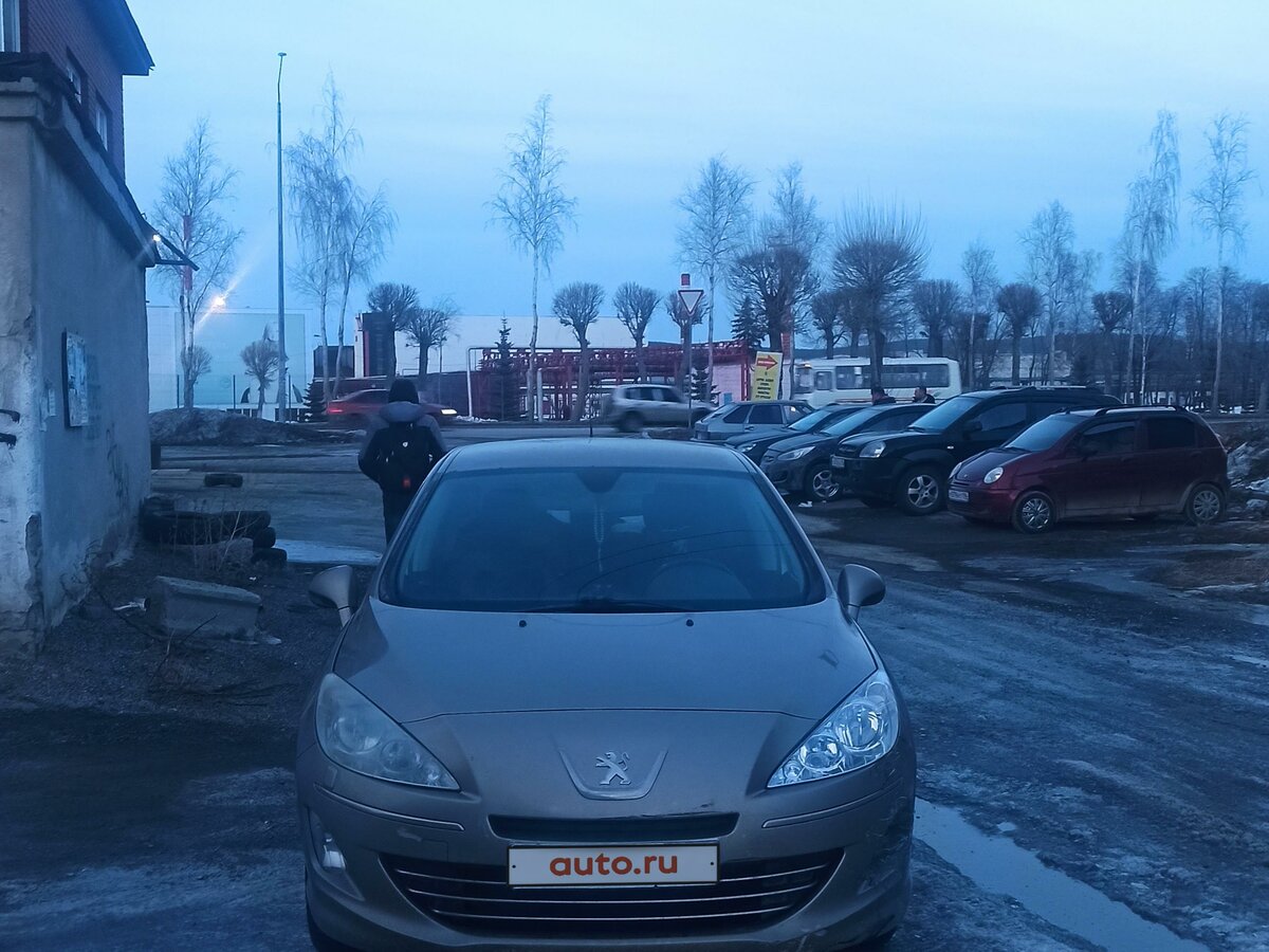 Купить б/у Peugeot 408 I 1.6d MT (112 л.с.) дизель механика в ...