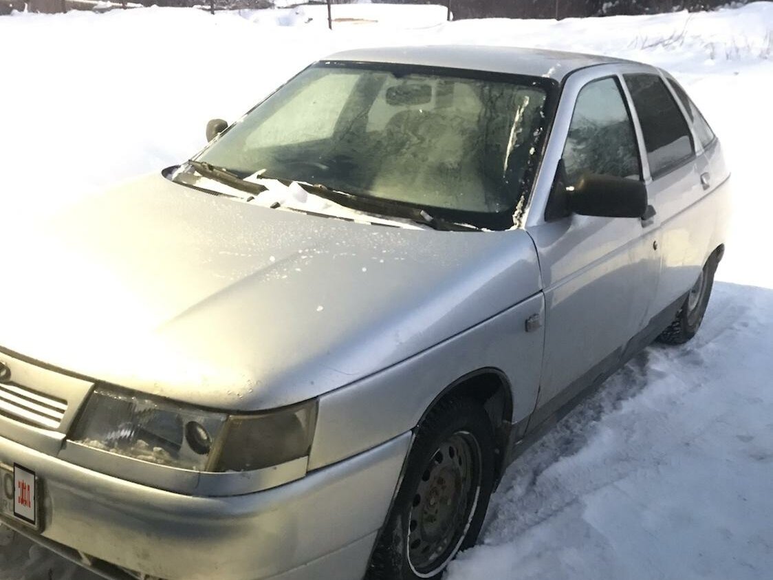 Купить б/у Lada (ВАЗ) 2112 1998-2009 1.5 MT (92 л.с.) бензин механика в ...