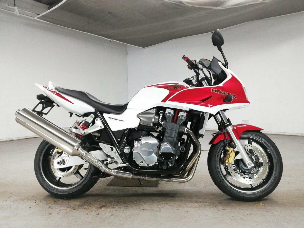 Honda CB 1300 чертеж рамы